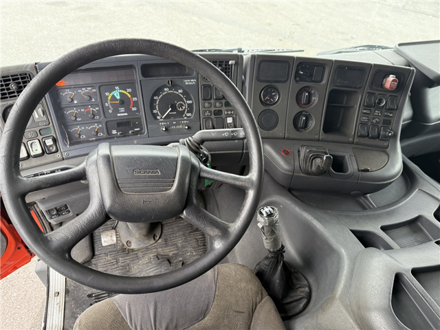 Scania P94/260 4x2 NZ SLS590 Kombi 8.400 l.