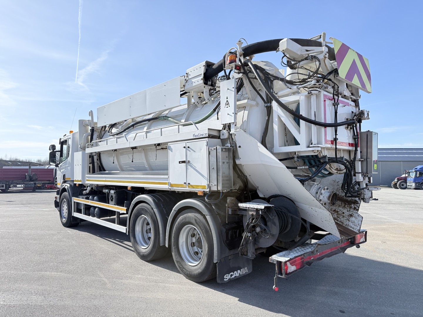 Scania P360 6x4 Hvidtved Larsen FlexLine 312