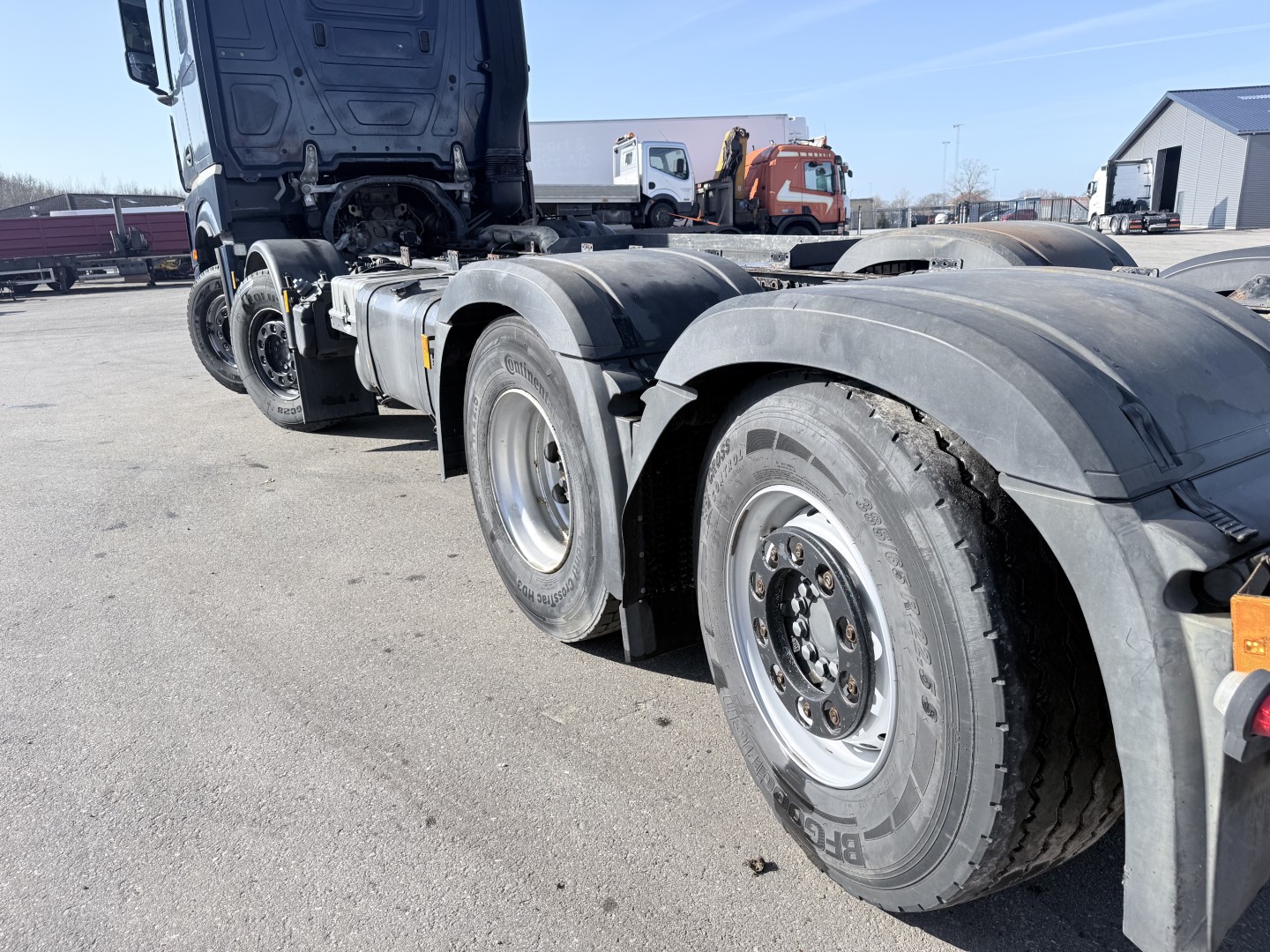 Mercedes Arocs 3253 8x2*6 Euro 6 Chassis