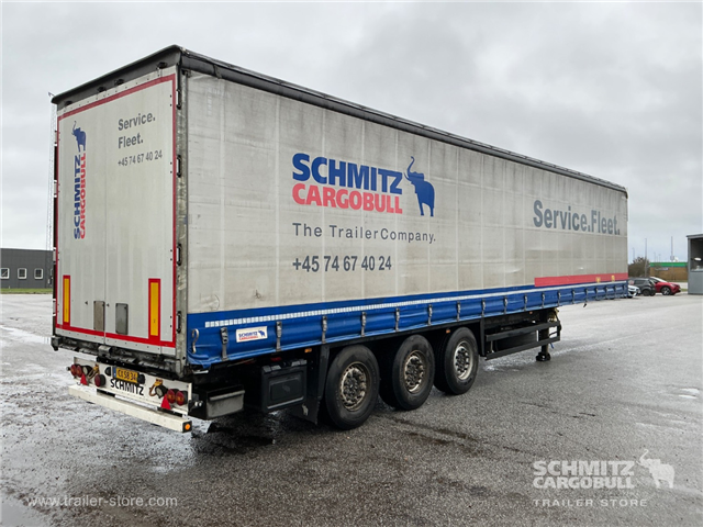 Schmitz Semi Curtainsider Standard