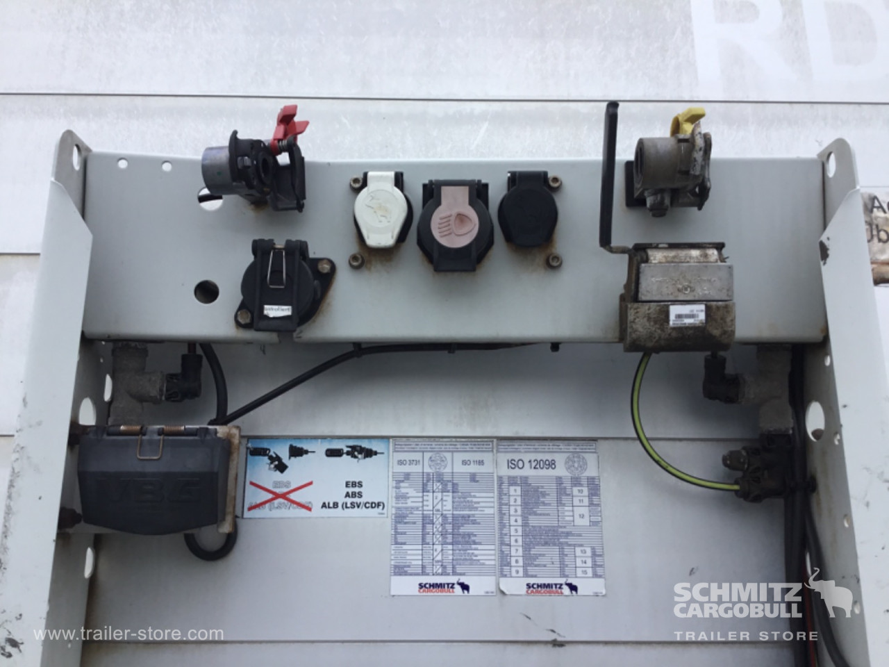 Schmitz Semi Dryfreight Standard