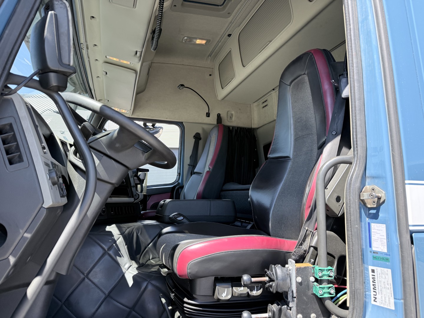 Volvo FM 500 8x4 Pushertridem Tipbil