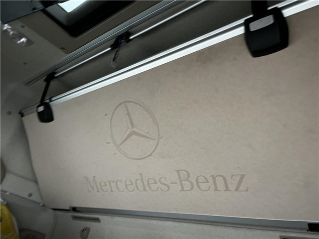 Mercedes-Benz Actros 2563
