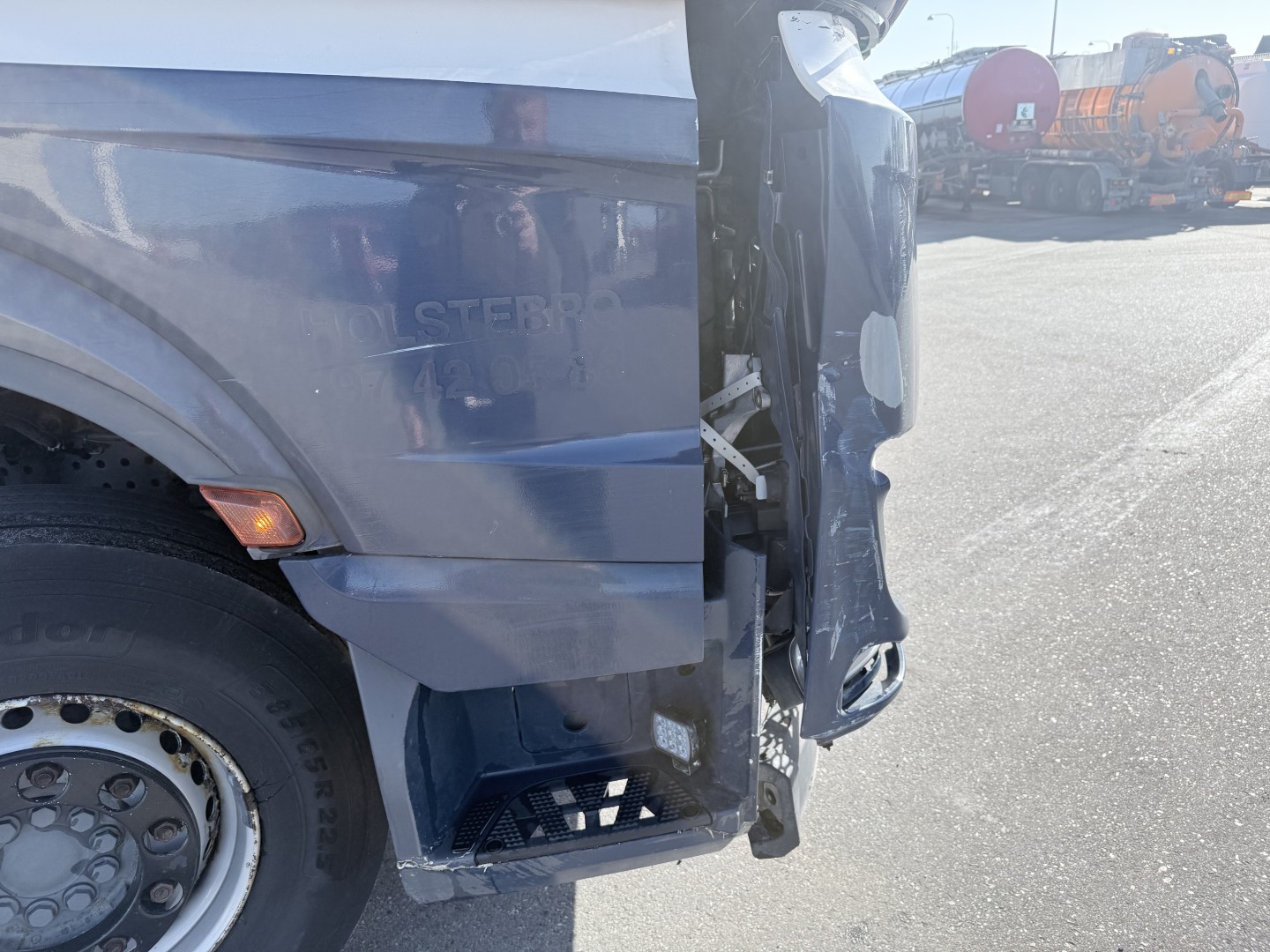 Mercedes Arocs 3253 8x2*6 Euro 6 Chassis