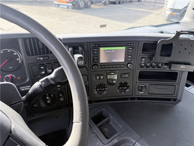 Scania P320 6x2*4 Carrier Supra 1250 Mt 9.80 m. kasse