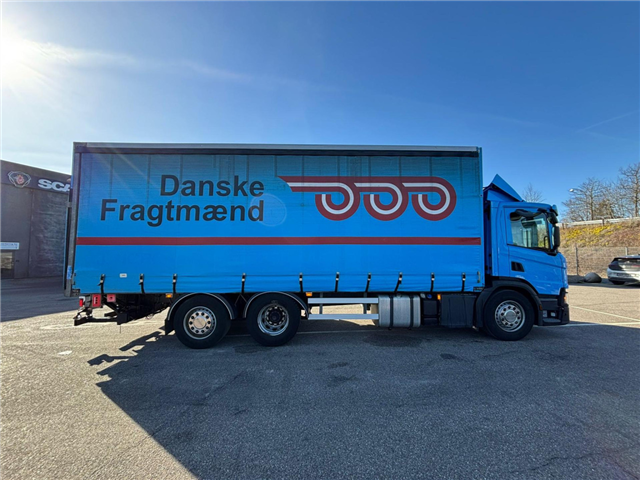 Scania P 410 B6x2*4LB Lad, Lift og træk