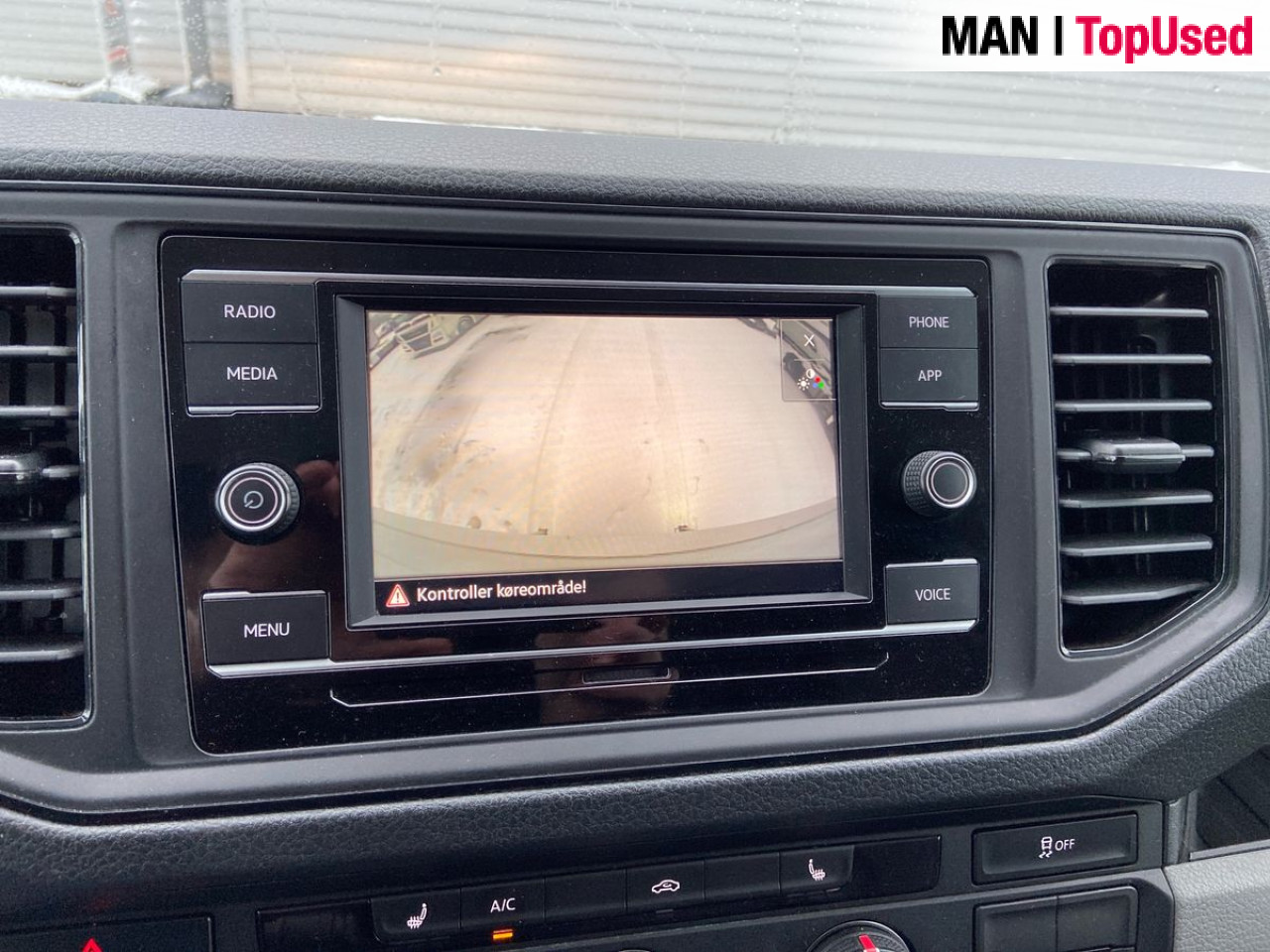 MAN TGE 3.180 4X2F SB