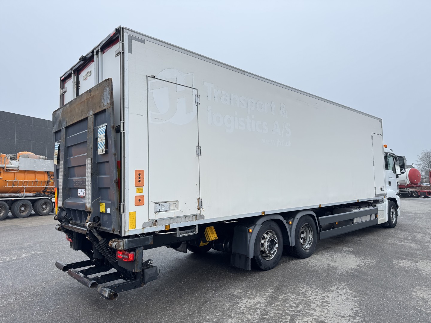 MAN TGS 26.360 6x2*4 Carrier Supra 1250 Mt