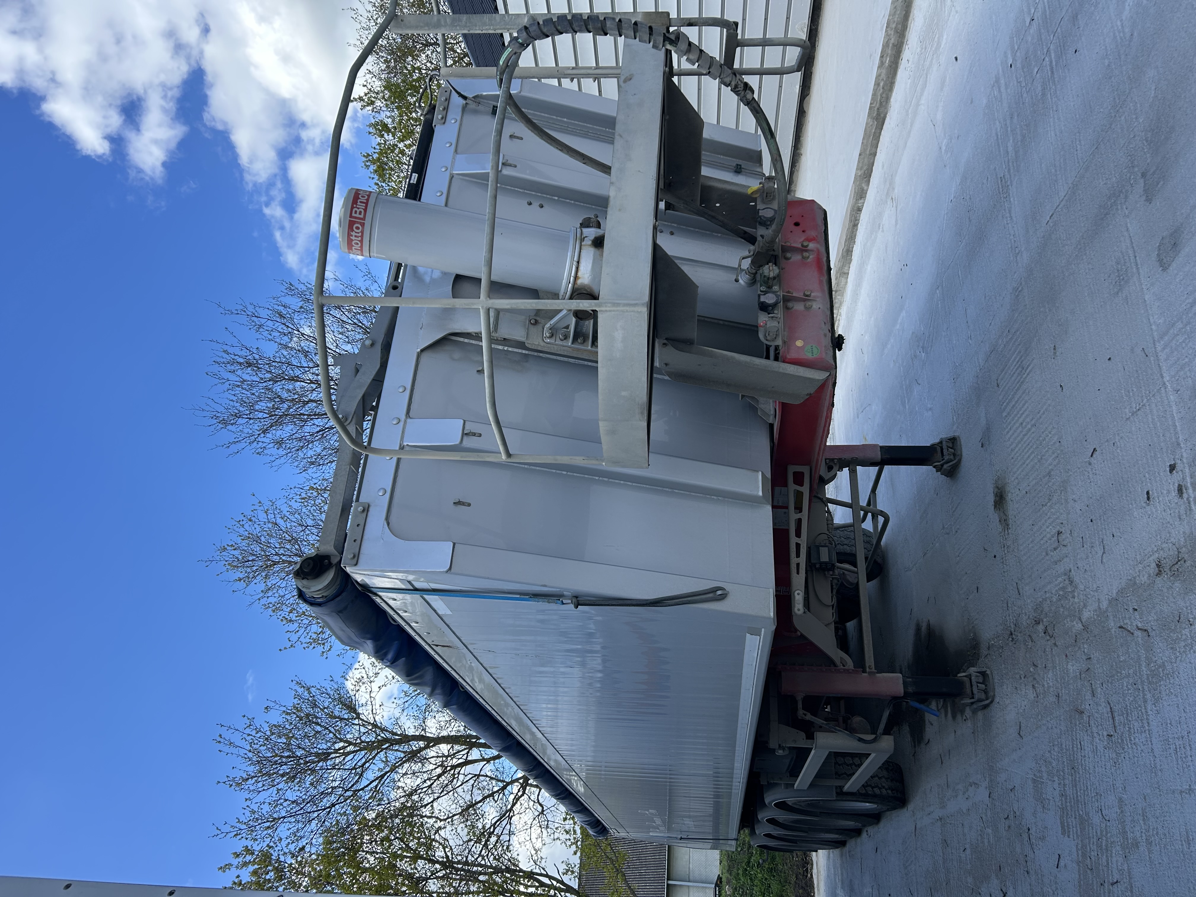 HK Tipper S48b
