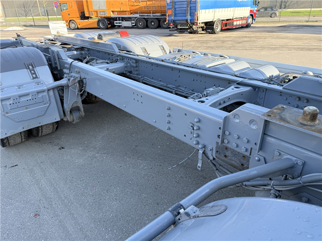 Scania R490 8x2*6 HNB ADR Chassis Euro 6