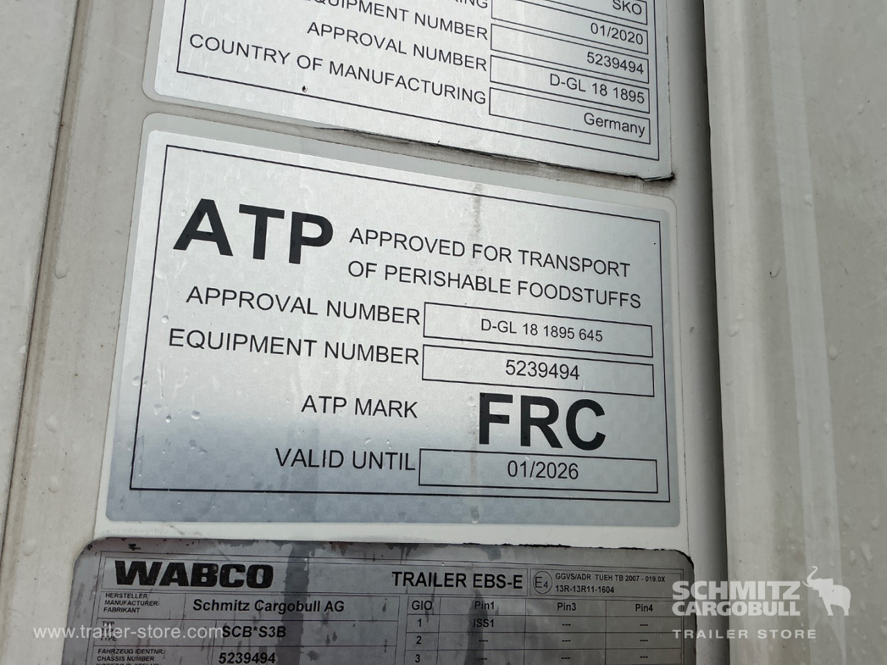 Schmitz Semi Reefer Meat hanging system