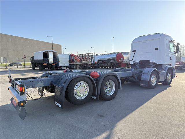 Scania R490 8x2*6 HNB ADR Chassis Euro 6