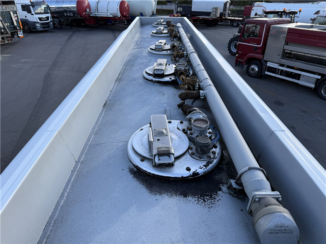 HMK Bilcon 27.000 l. ADR 5 rum.