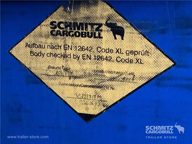 Schmitz Semi Curtainsider Mega