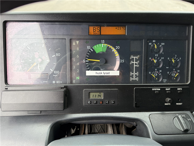 Mercedes Actros 4140 8x4 KOKS MEGAVAC 8000 ADR 13.500 l. Tørsuger