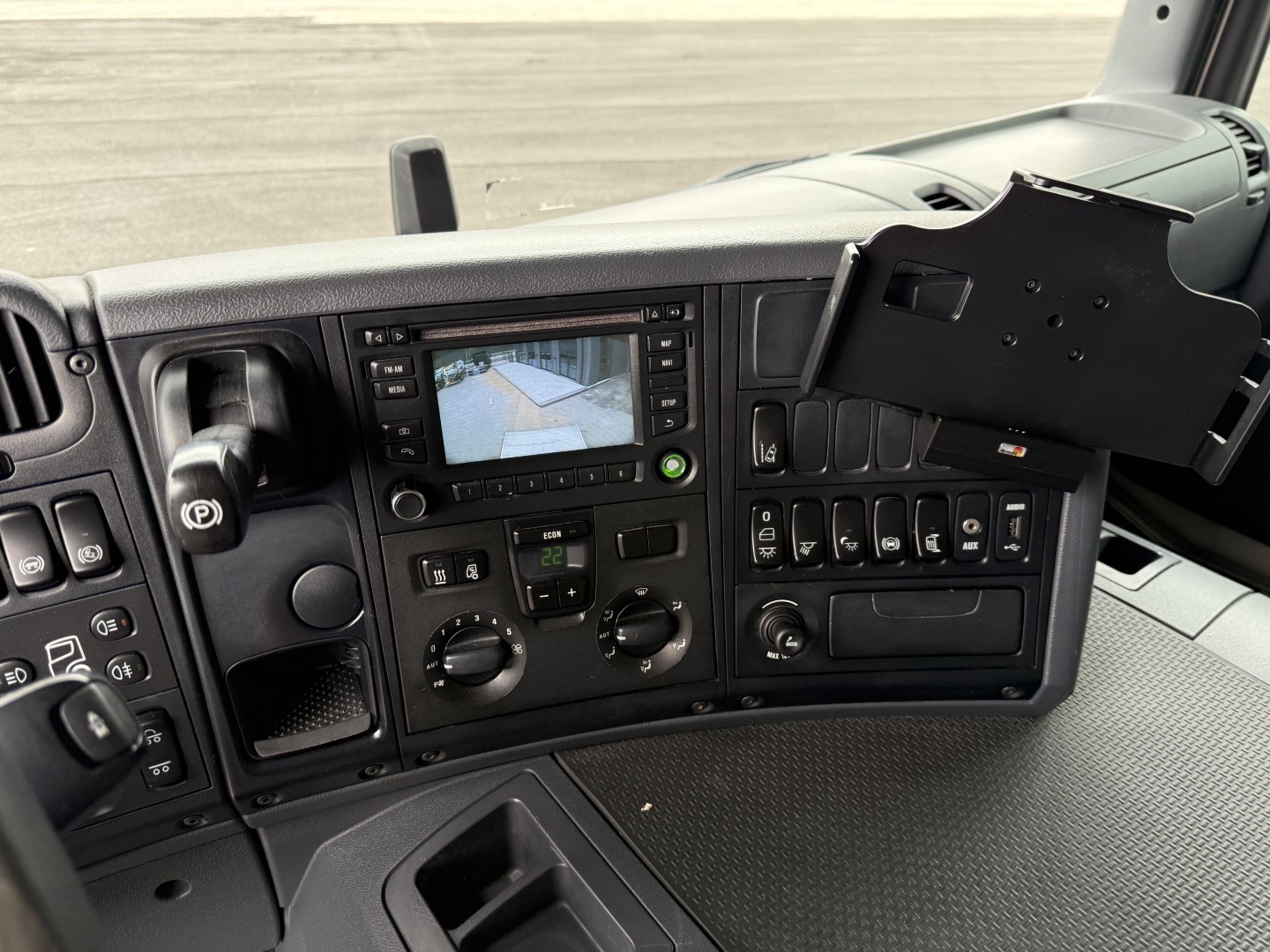 Scania P320 6x2*4 Carrier Supra 120 Mt 9,90 m. kasse