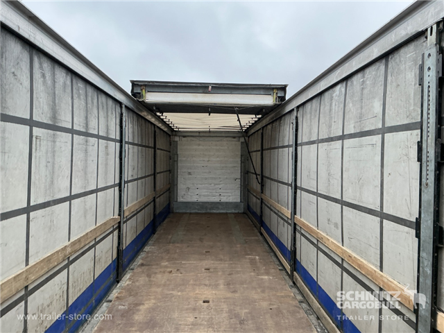 Schmitz Semi Curtainsider Standard