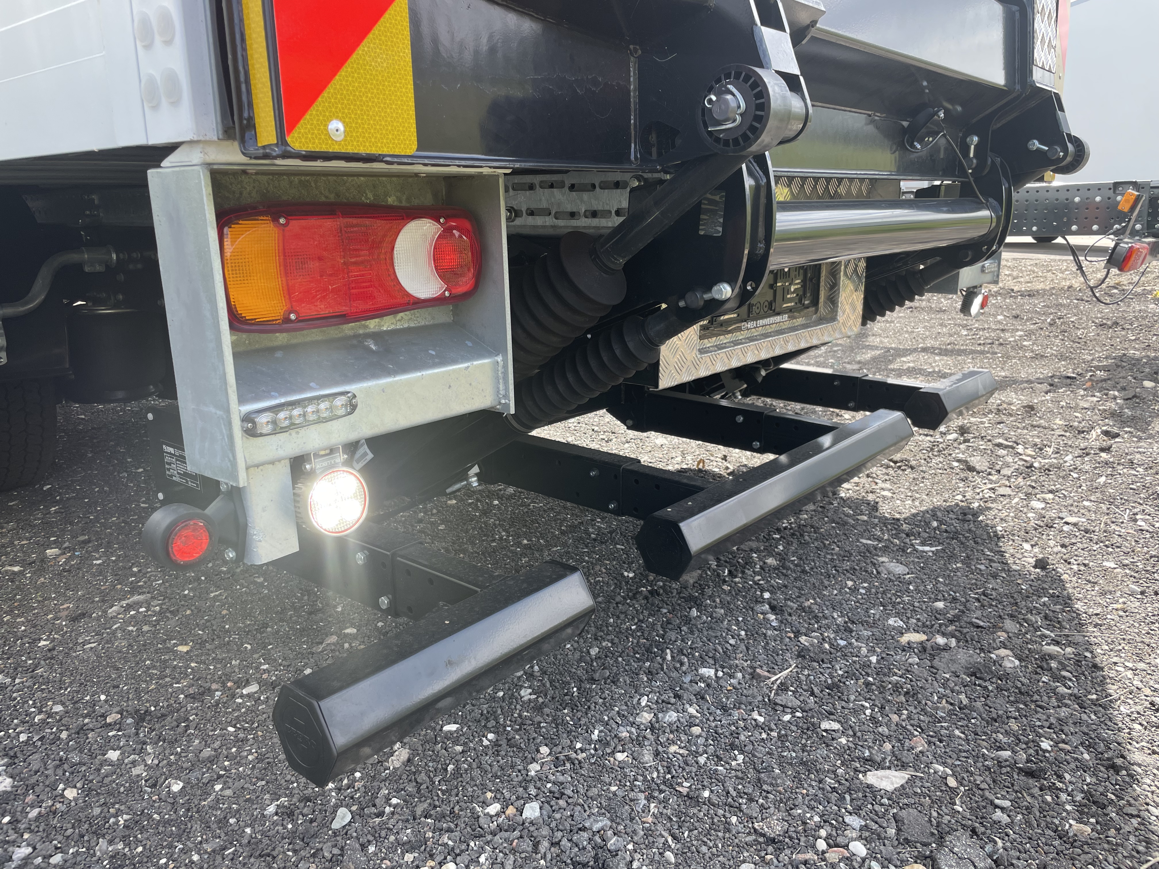 Iveco Eurocargo ML120E25-E6e