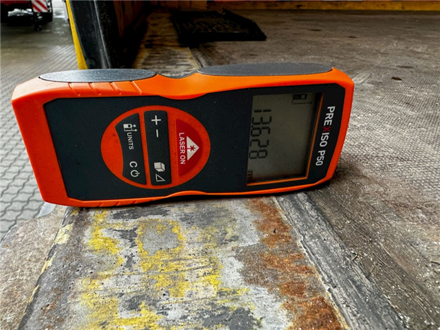 Kässbohrer Gardintrailer