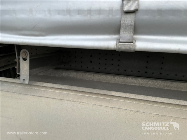 Schmitz Semi Curtainsider Standard , Foldedør højre