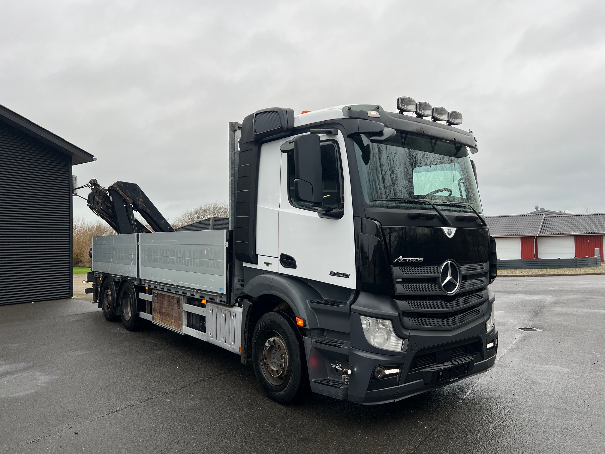 Mercedes 2540 HMF 2120 K5 kran