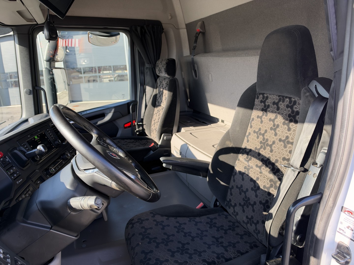 Scania R450 NGS 8x2*6 Fassi F245A 5 udskud wirehejs