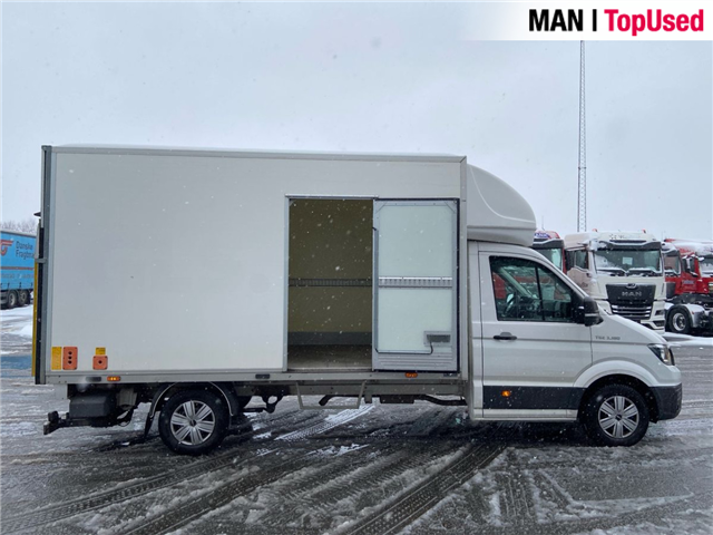 MAN TGE 3.180 4X2F SB