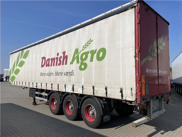 AMT Gardintrailer m. truckbeslag