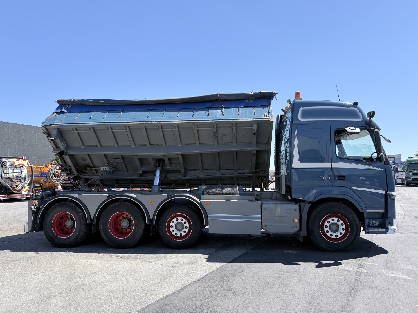Volvo FM 500 8x4 Pushertridem Tipbil