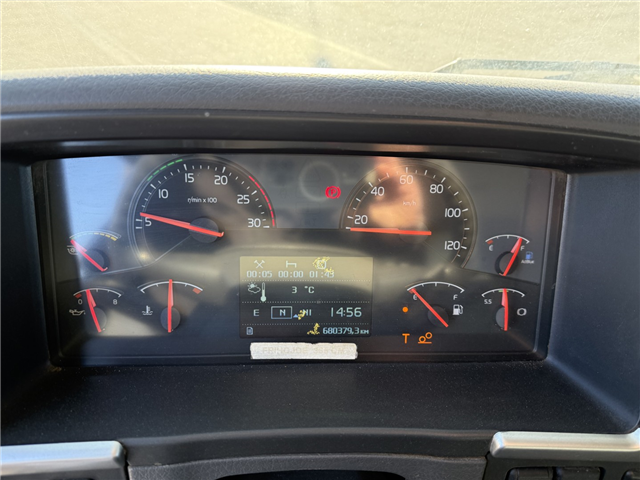 Volvo FM460 8x2*6 24.000 l. ADR Tankbil