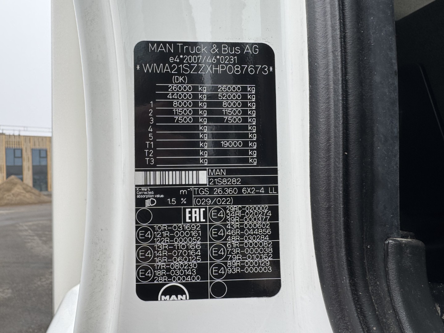 MAN TGS 26.360 6x2*4 Carrier Supra 1250 Mt