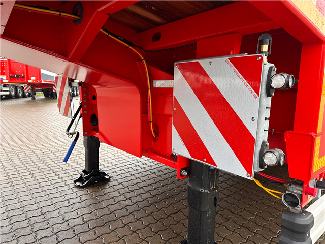 Kässbohrer SLS J3 Maskintrailer