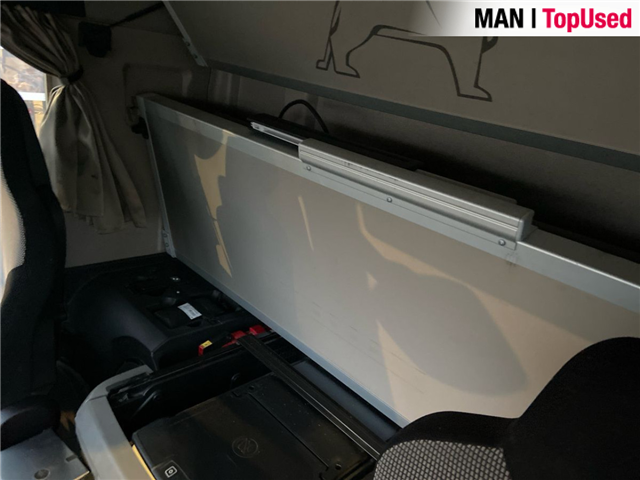 MAN TGX 26.500 6X2/2 BLS