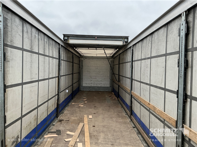 Schmitz Semi Curtainsider Standard