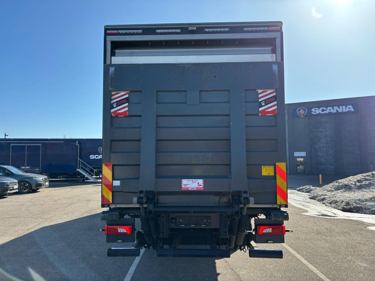 Scania P 320 B6x2*4NB - kølebil