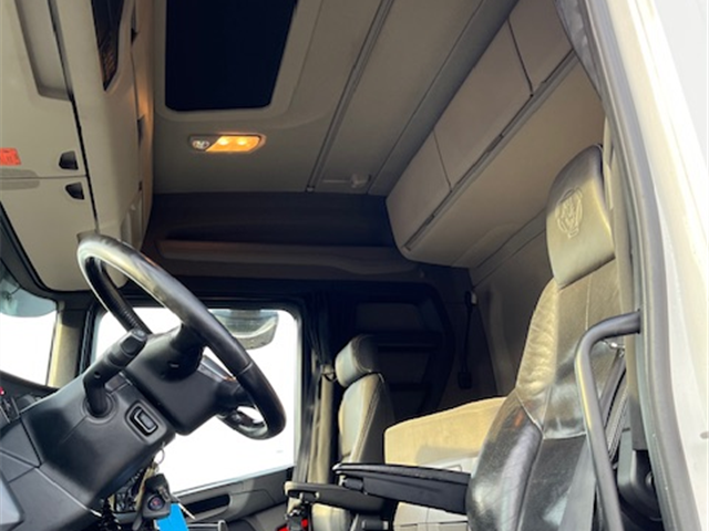 Scania R540 6X2 3150mm ADR