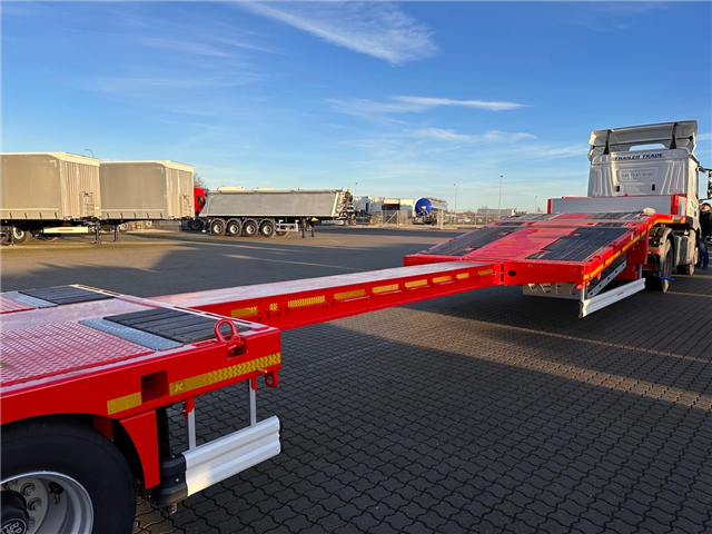 Kässbohrer SLA HS-3, udtrækkelig Maskintrailer