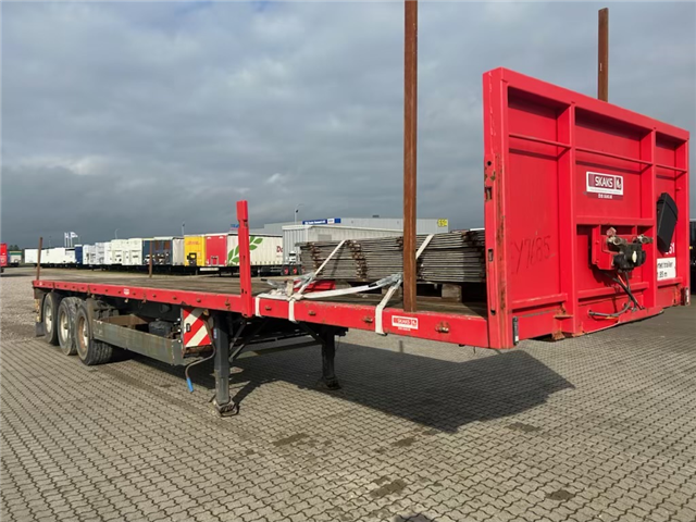 Pacton 3 aks. flatbed