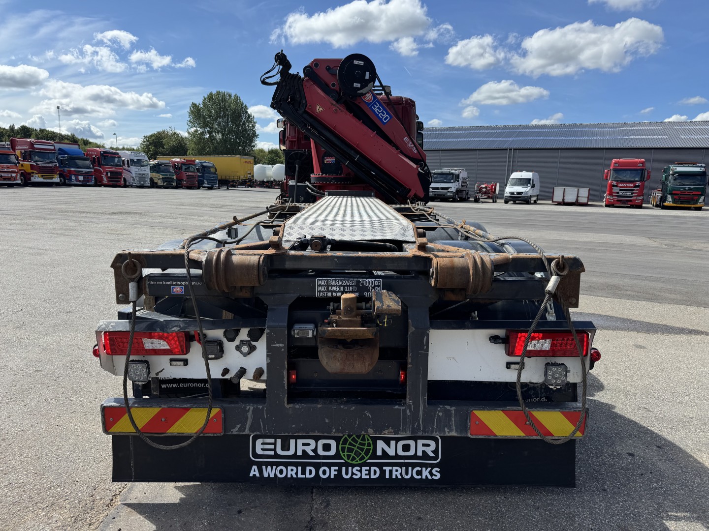 Scania R490 8x2*6 Euro 6 Wirehejs / HMF 3220 K6