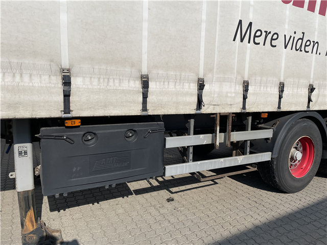 AMT Gardintrailer m. truckbeslag