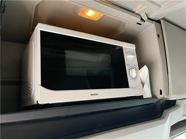 Scania R560 6x2*4 super