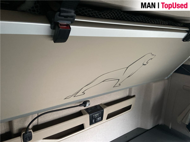 MAN TGX 26.470 6X2-2 LL