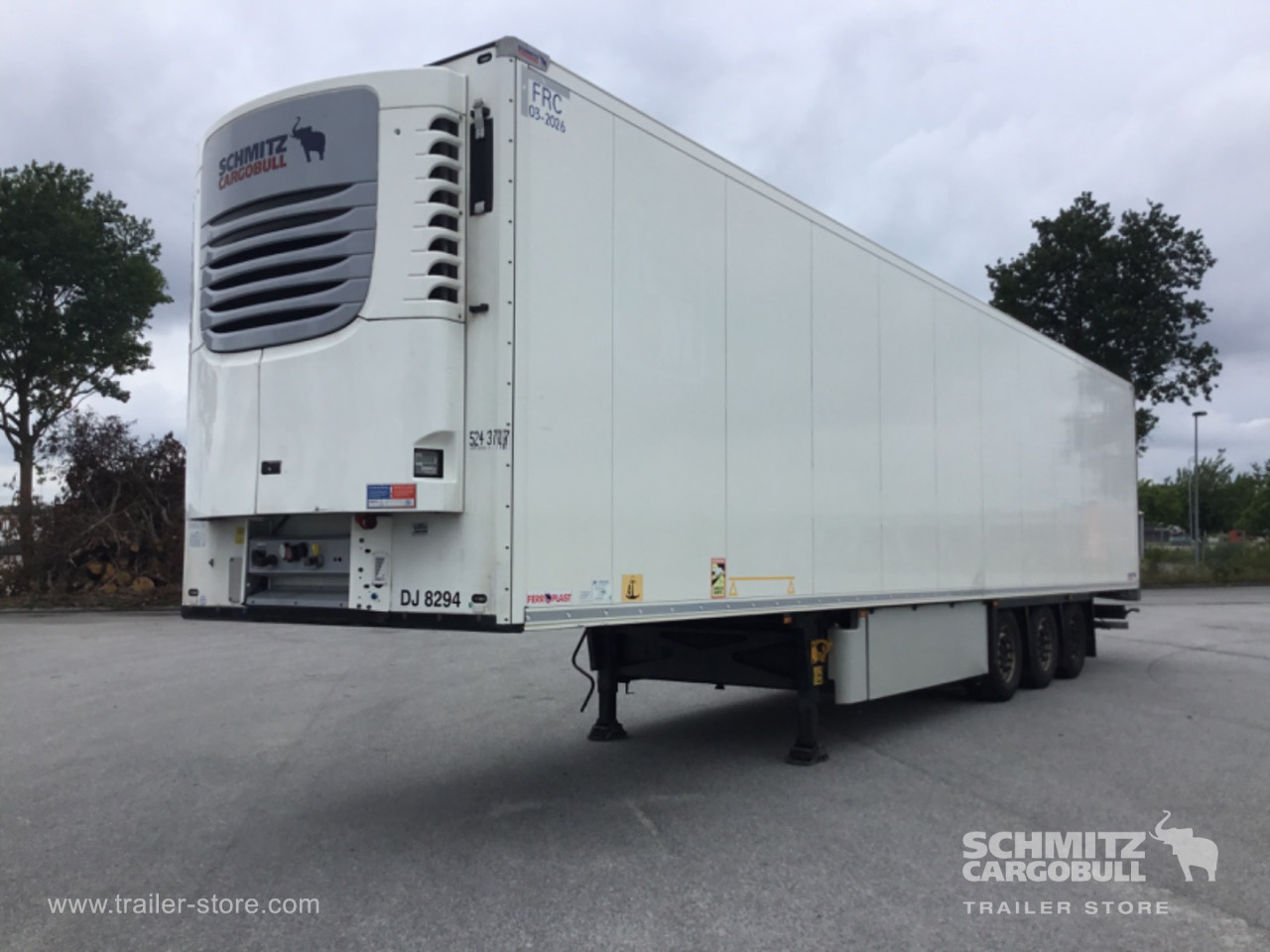 Schmitz Semi Reefer Meat hanging system