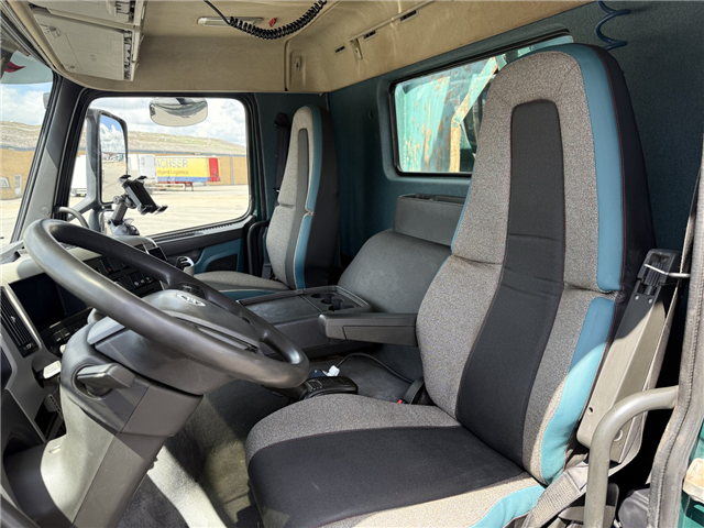 Volvo FM500 8x4*4 Hejs / Kran HMF 2620 K-5