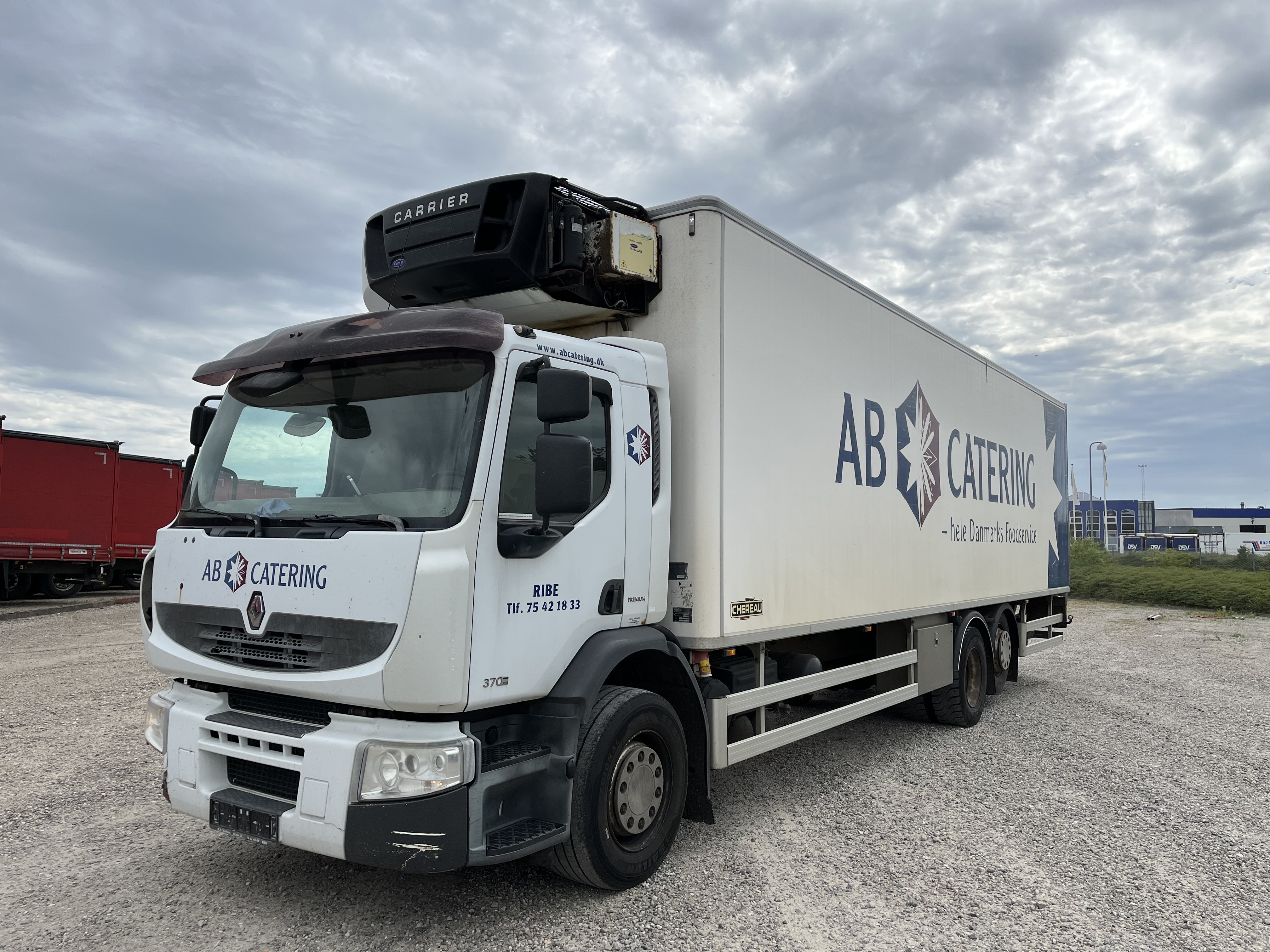 Renault renualt premium