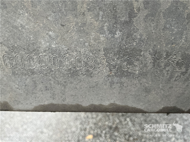 Schmitz Semi Curtainsider Standard , Foldedør højre