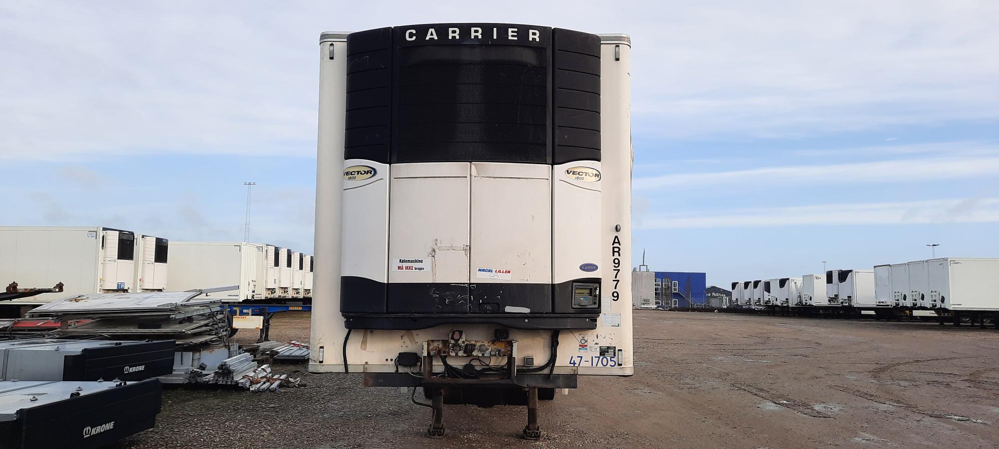 Chereau Køletrailer med opretstående lift