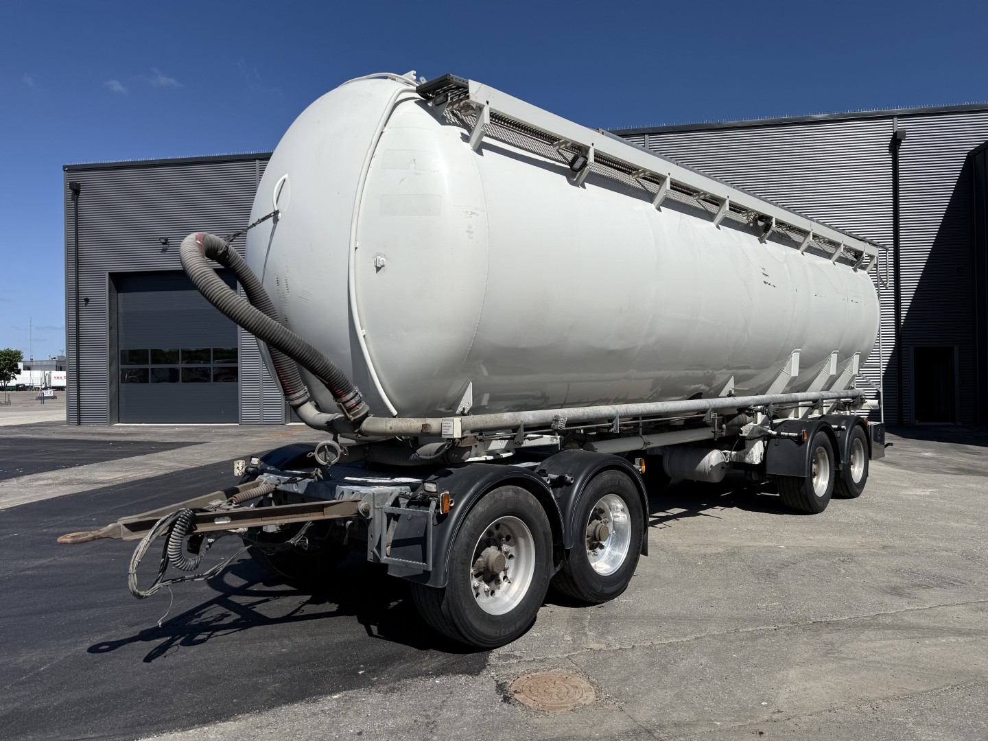 Scania R500 NGS CR20H 6x2 26 m3 Silo + HMK Bilcon Siloanhænger