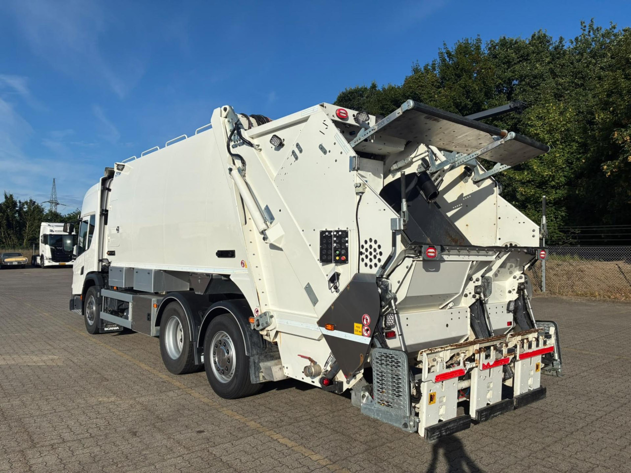 Scania L 280 B6x2*4NB - NTM skraldebil