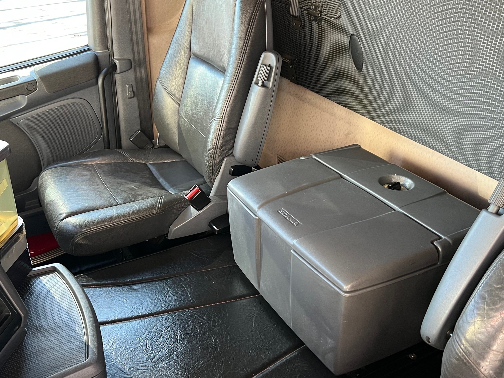 Scania G480 Hiab XS 166-4 + Sawo hejs